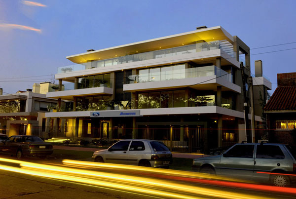 Arocena Park Side